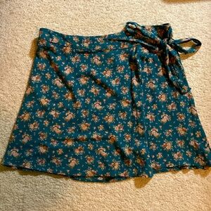 Floral skirt !
